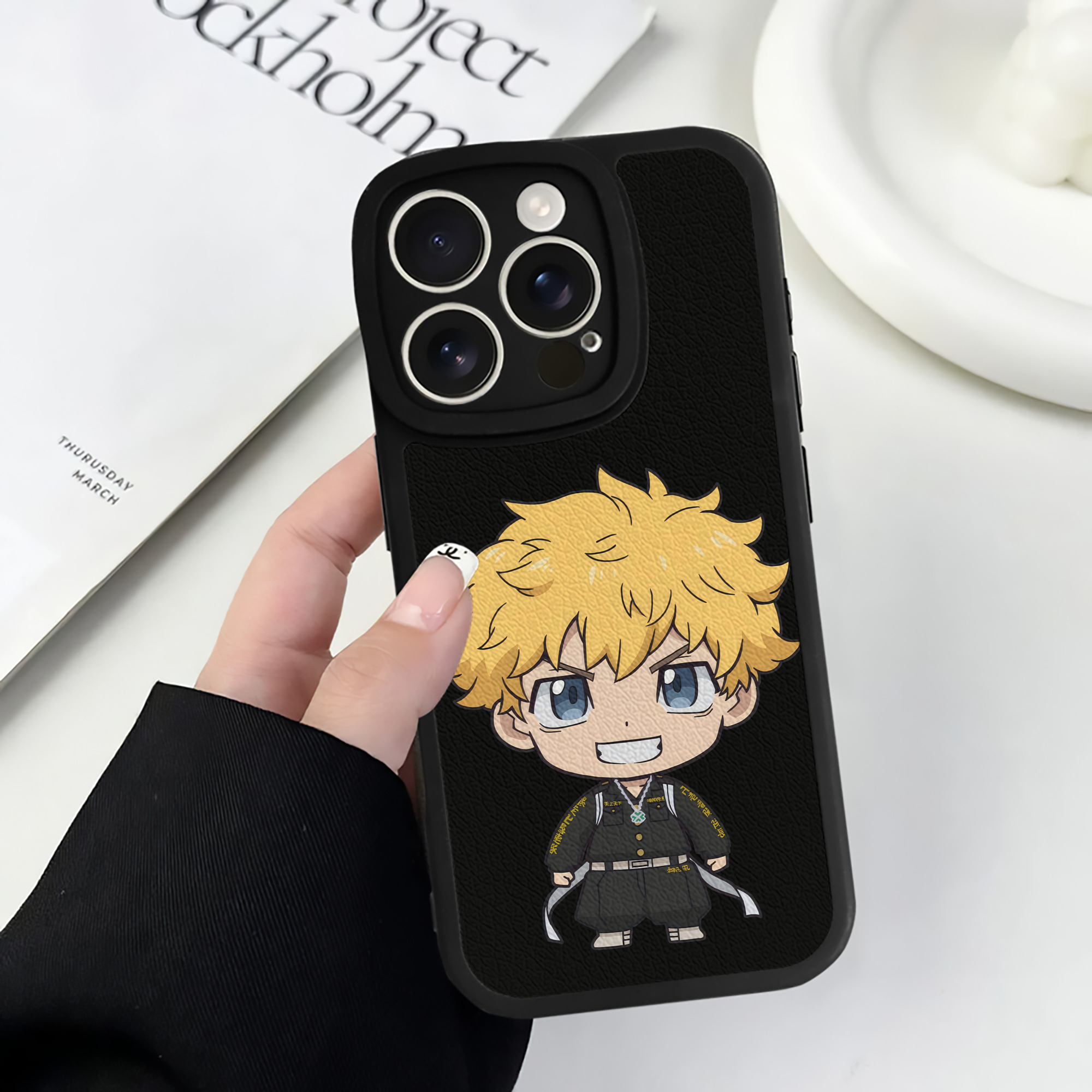 （画像用） 東京リベンジャーズ Tokyo Revengers 【iPhone 16シリーズ対応】シリコンスマホケース（レザー調） 材質：シリコン